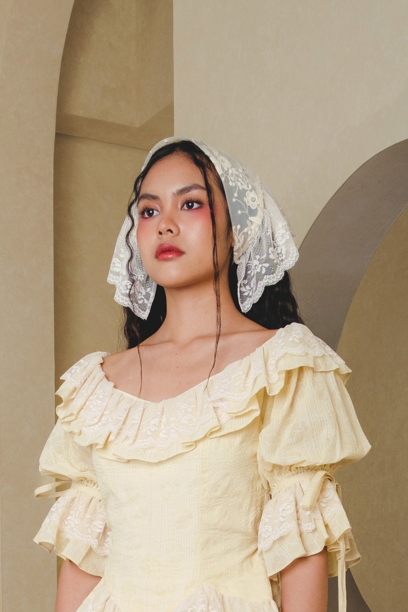 Everafter Headscarf in Cream