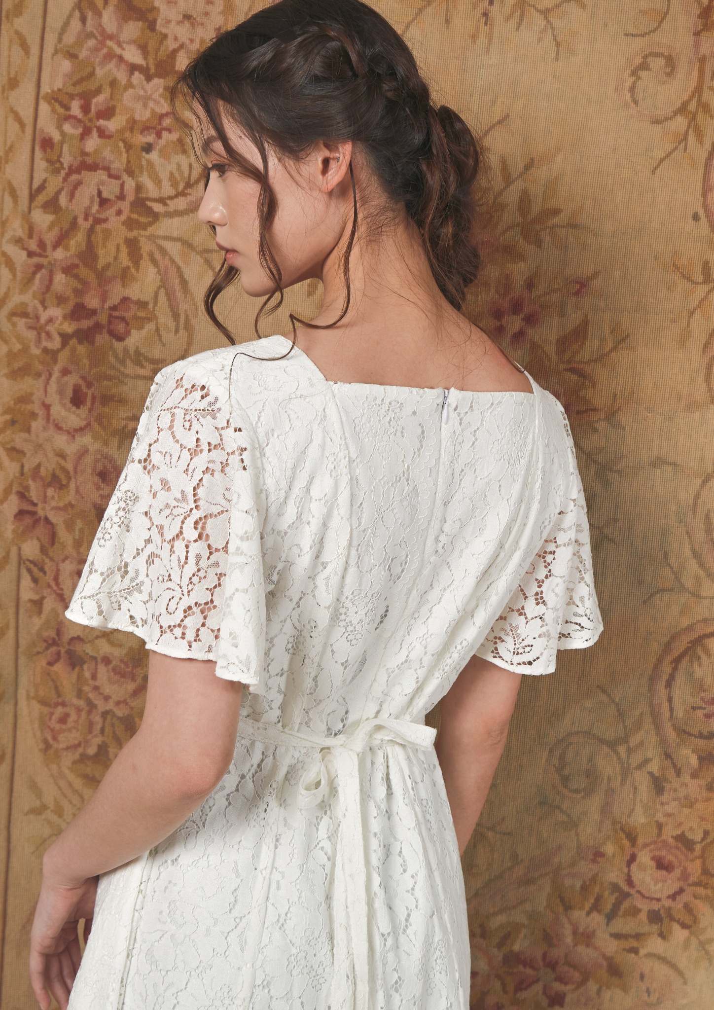 Love Dress in White Lace
