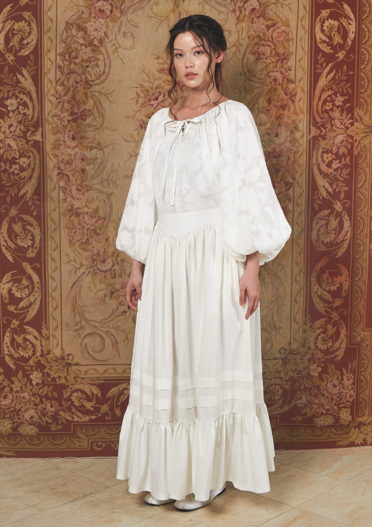 Vivienne Skirt in Broken White