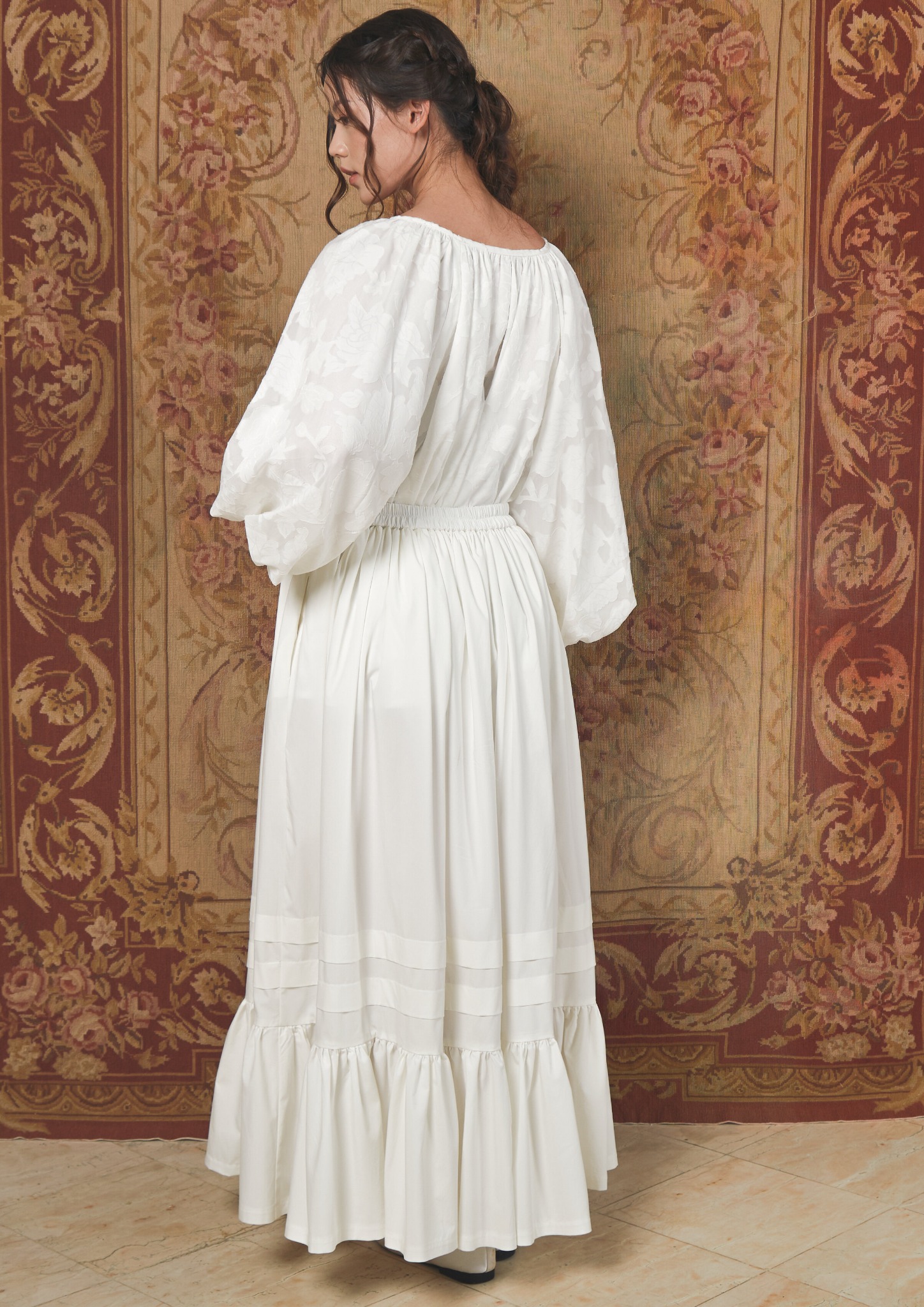 Vivienne Skirt in Broken White