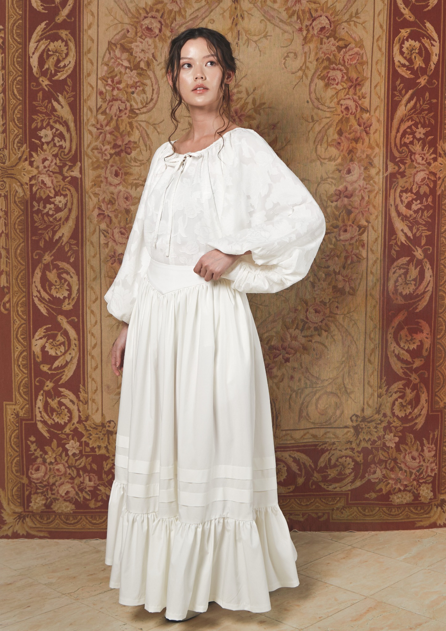 Vivienne Skirt in Broken White