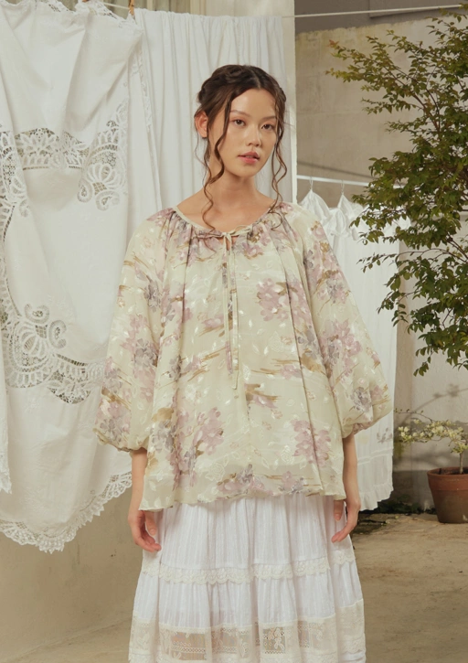 Image of Celeste Blouse in Floral