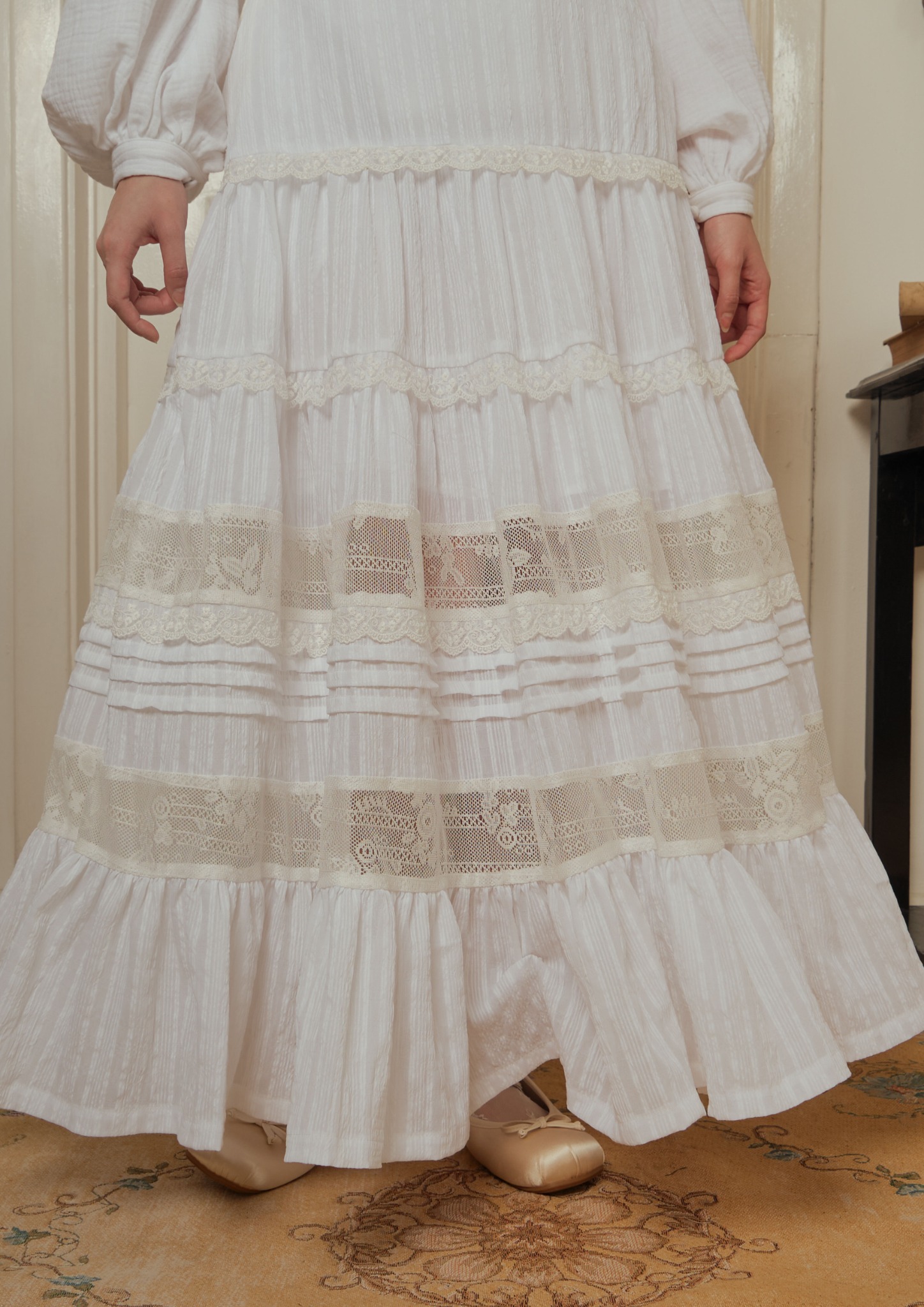Eleanora Skirt in White