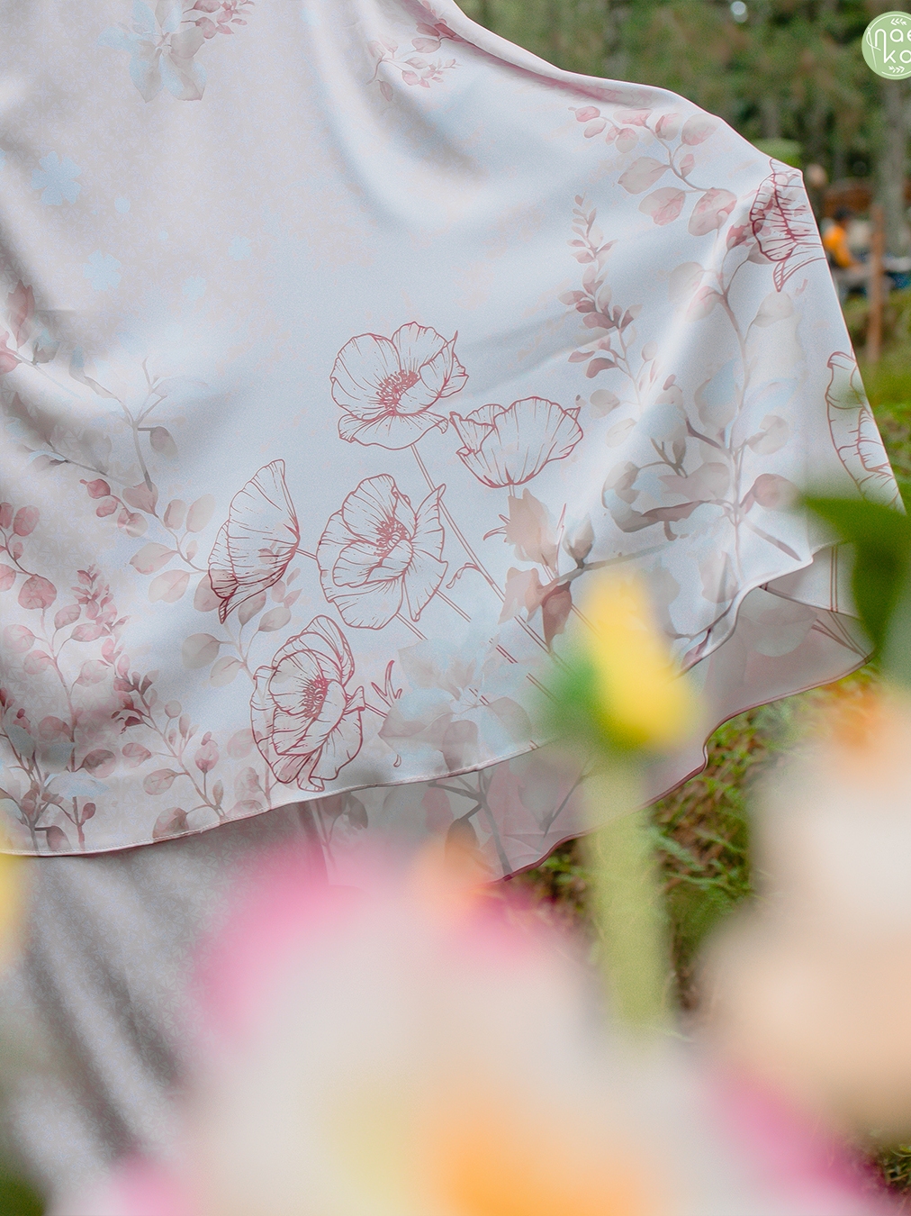Mukena Poppy Silk Premium Kolaborasi Naeka x Poppy