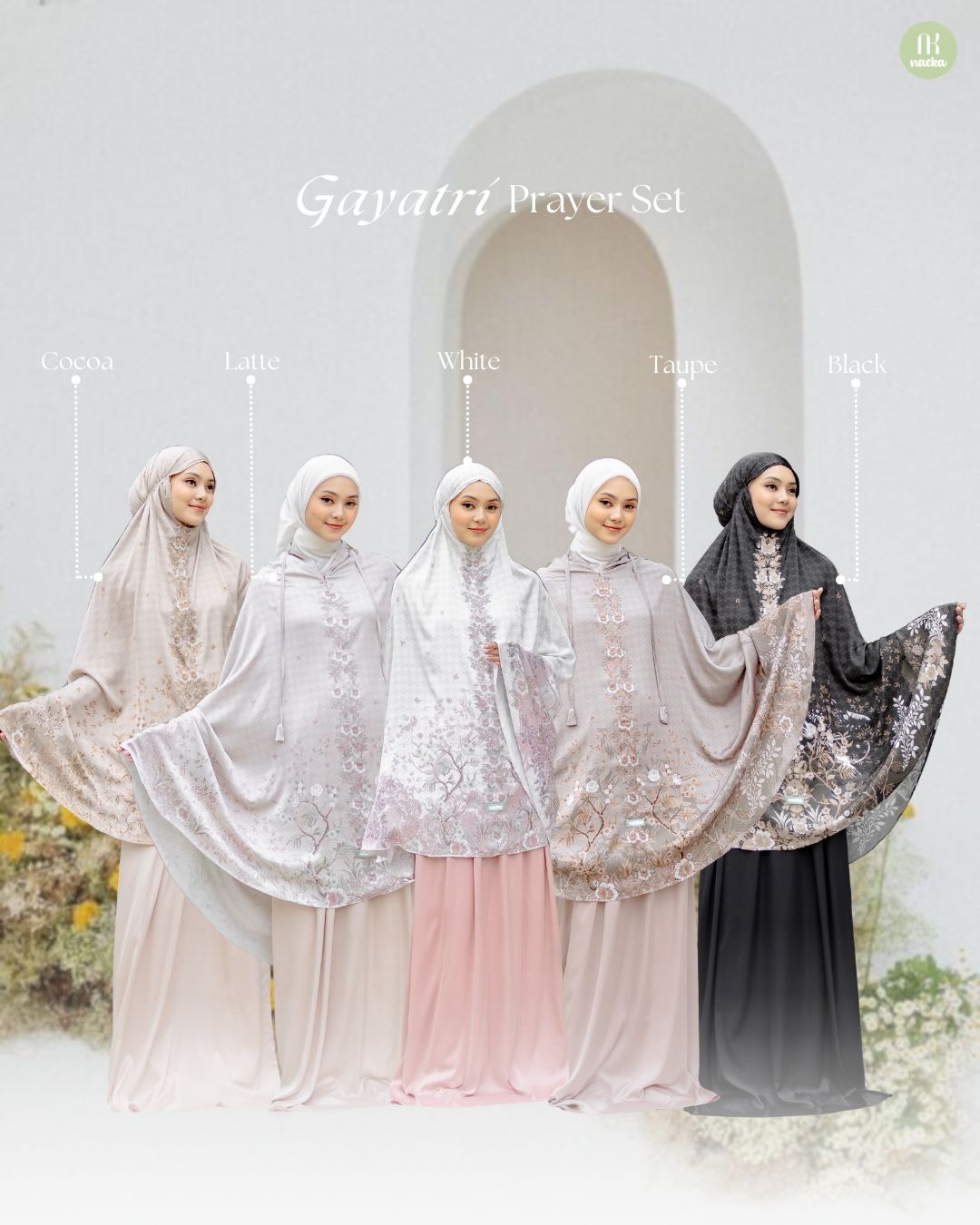 Mukena Gayatri Silk Premium 2in1 Free Box