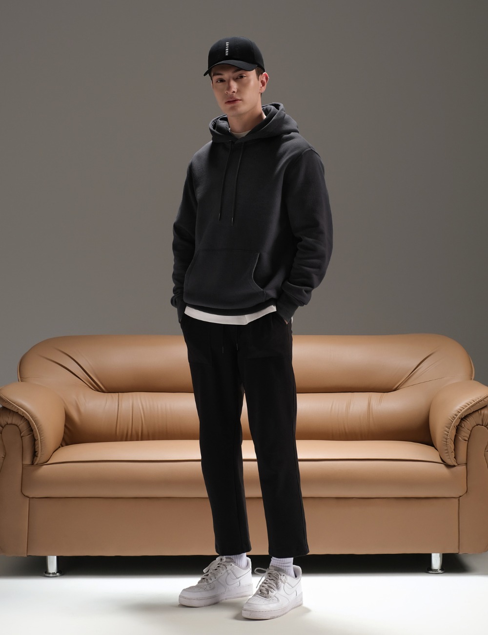 HUNGRY 7 Panels Cap Black