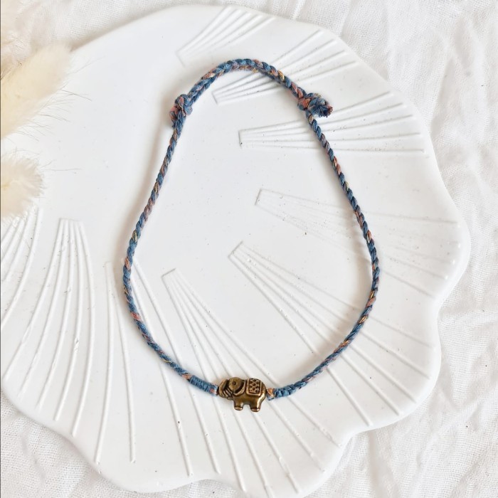 Sumitra Hujan 23.08.110 Gelang Limited Kepang Tali Boho Bohemian