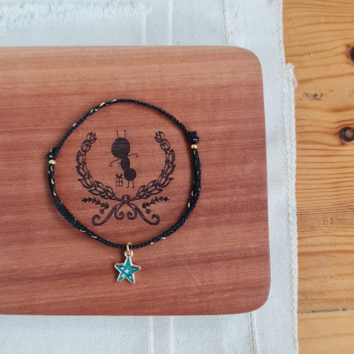 Shrika Ireng Bintang Dual Gelang Kepang Tali Boho 21.98