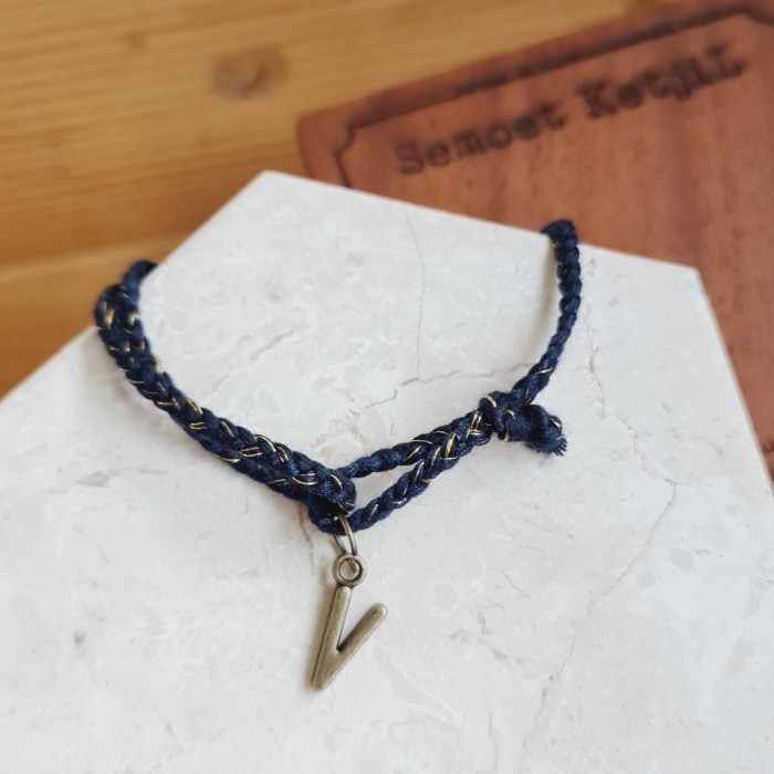 Huruf Alloy Bold Navy Glam Gelang Kepang Tali 22.149