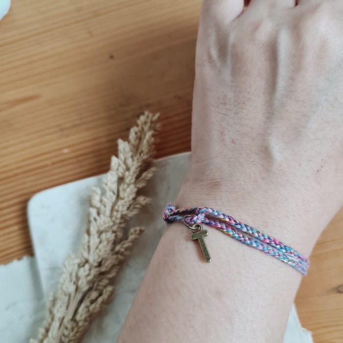 Huruf Alloy Bold Mauve 22.128 Gelang Kepang Tali Boho Semoet Ketjil