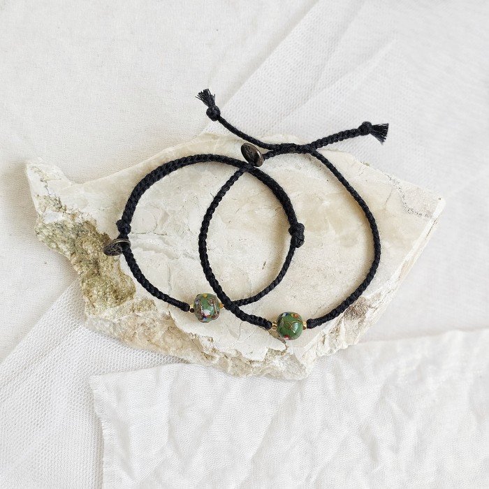 Madhani Penyeimbang Gudo 24.04.236 Gelang Kepang Tali Boho Bohemian