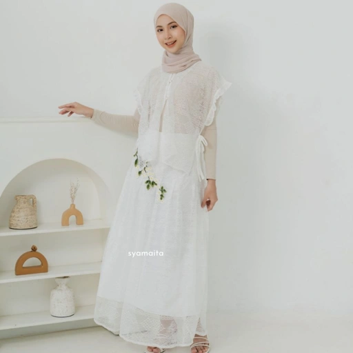 Image of  Isyana Vest Skirt Set Brukat Syamaita Original