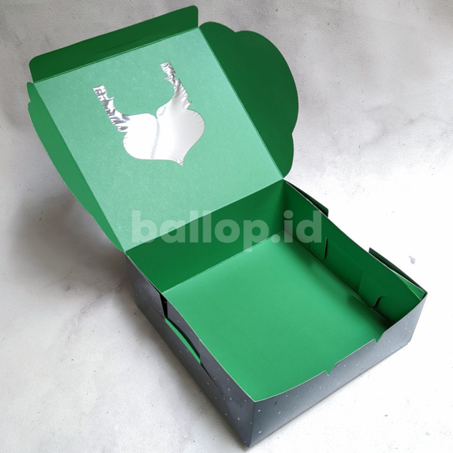 [10 PCS] LEBARAN 20 20 7,5 CM Dus Kotak Box Hari Raya Idul Fitri