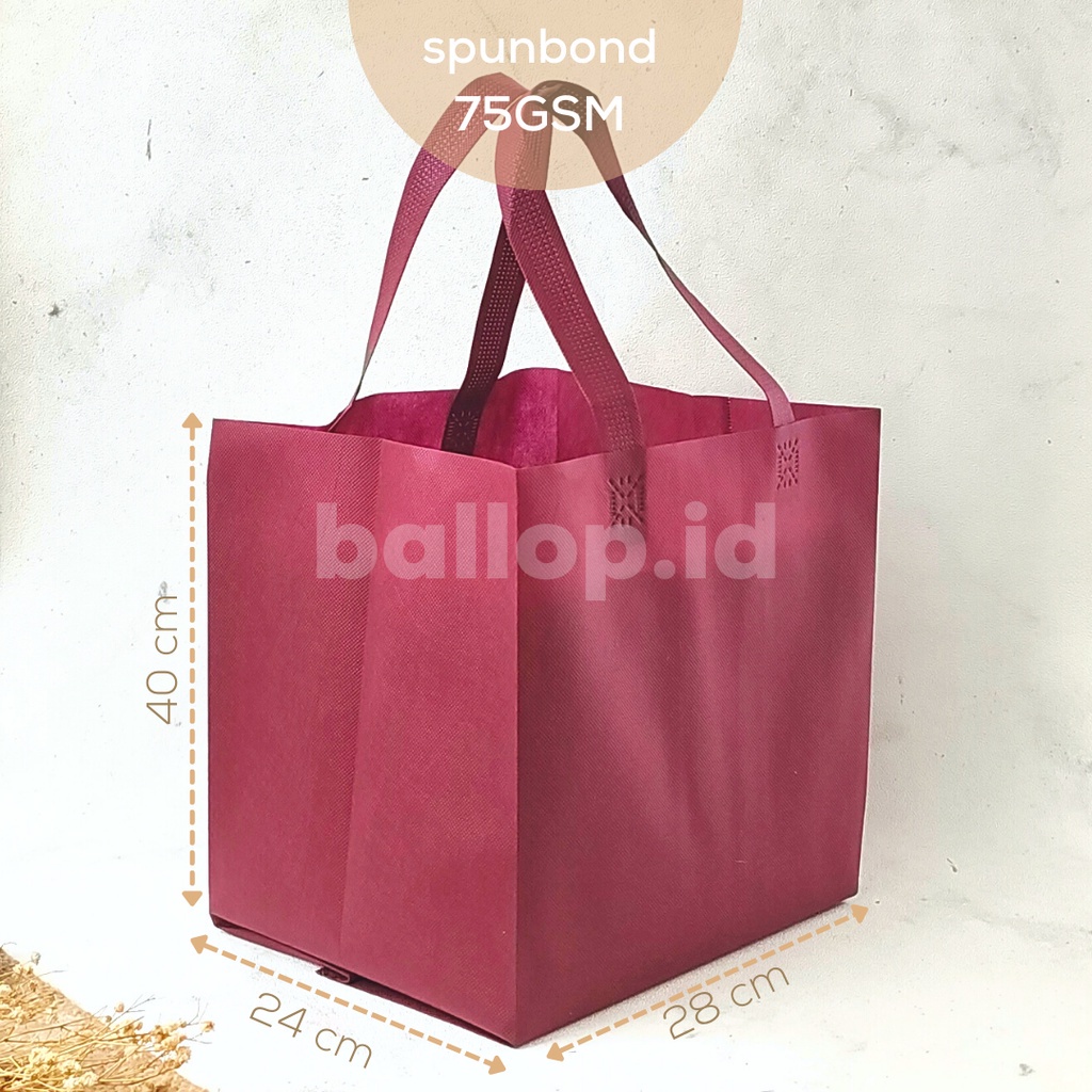 SPUNBOND 28 24 40CM MERAH MARON Tas Cake Roti Box Kue Bag Eco Friendly