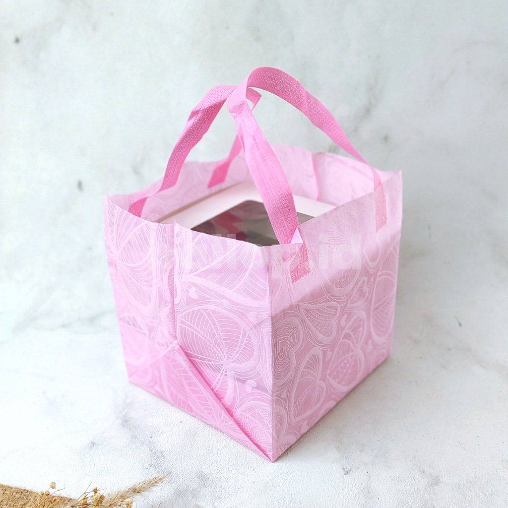 SPUNBOND 20 20 20 CM PINK Tas Cake Roti Box Kue Bag Eco Friendly MOTIF