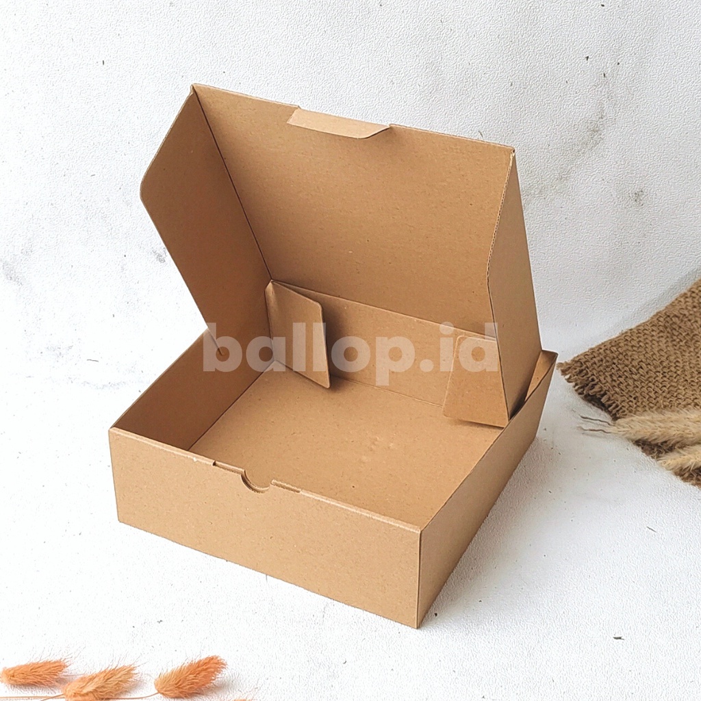 E-FLUTE 20 20 7 CM Box Kardus Dos Kotak Nasi Roti Tebal Kue Cake Polos Dus Bakery Corrugated