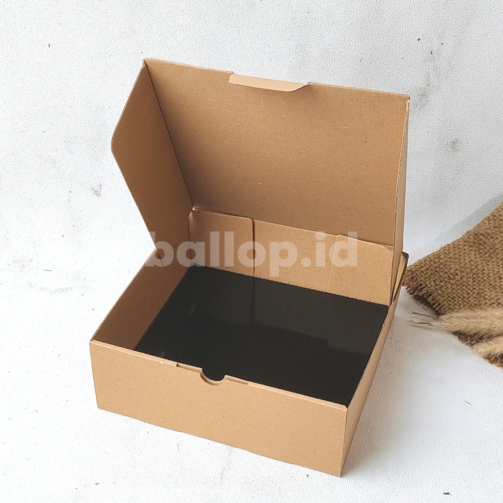 E-FLUTE 20 20 7 CM Box Kardus Dos Kotak Nasi Roti Tebal Kue Cake Polos Dus Bakery Corrugated