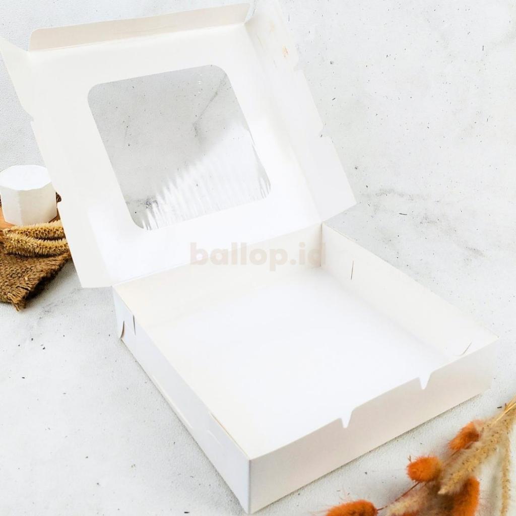 IVORY 20 20 5 CM Laminasi Jendela Kotak Box Kemasan Dus Dos Brownies Roti Kue Cake Tart Pie Cookies