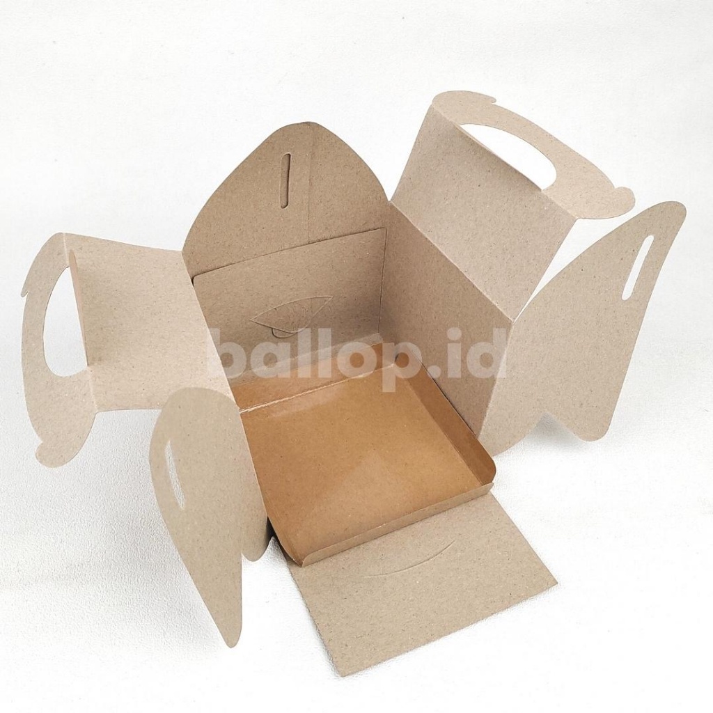 [50 PCS] TRAY KRAFT 12 12 CM LAMINASI Cakeboard Alas Tatakan Roti Kue Slice Tahan Minyak Butter Cake Gorengan