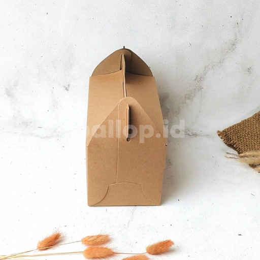 Image of KRAFT 22 11 11 CM GABLE BOX Kotak Hamper Handle Snack Dessert Dus Roti Kue Gift Toples