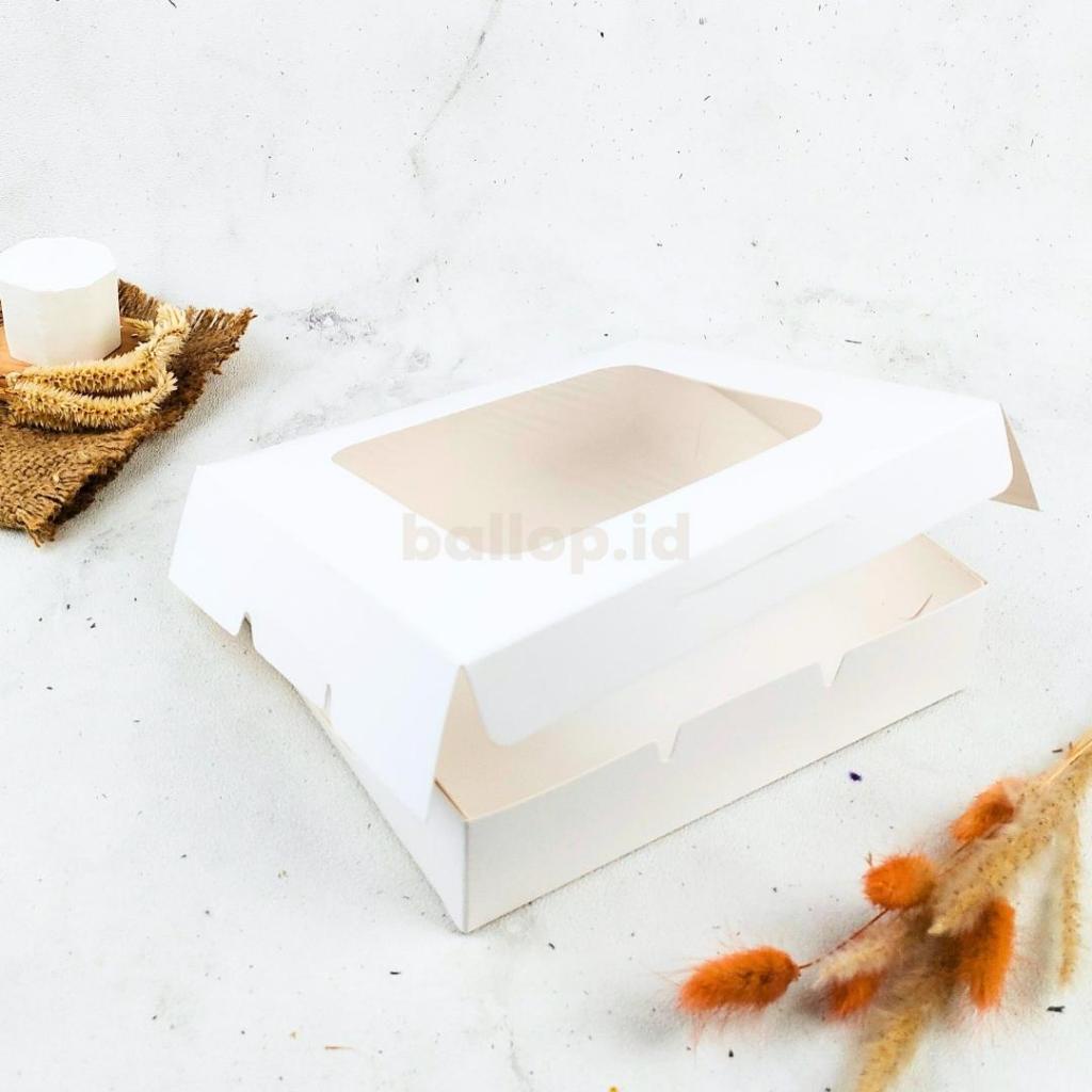 IVORY 22 22 5 CM Laminasi Jendela Kotak Box Putih Dus Kue Roti Dessert Kemasan Packaging Brownies Dos Snack