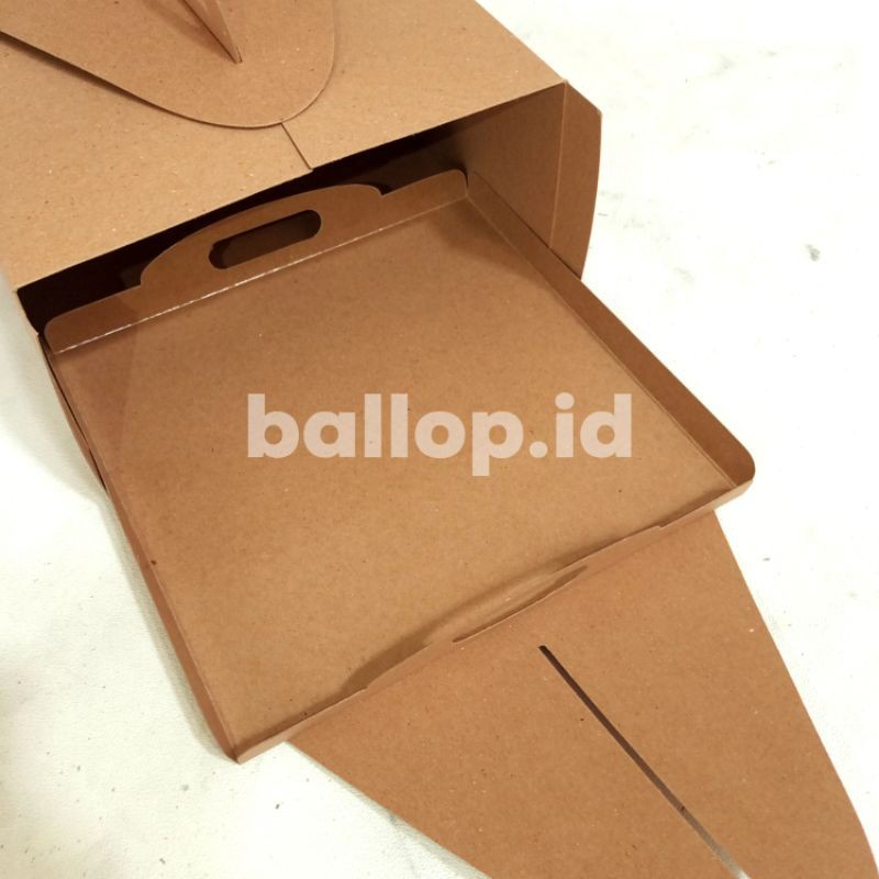 Cakeboard KRAFT 25 CM Laminasi Alas Baki Nampan Tatakan Papan Kotak Kue Chiffon Tart Pudding Roti
