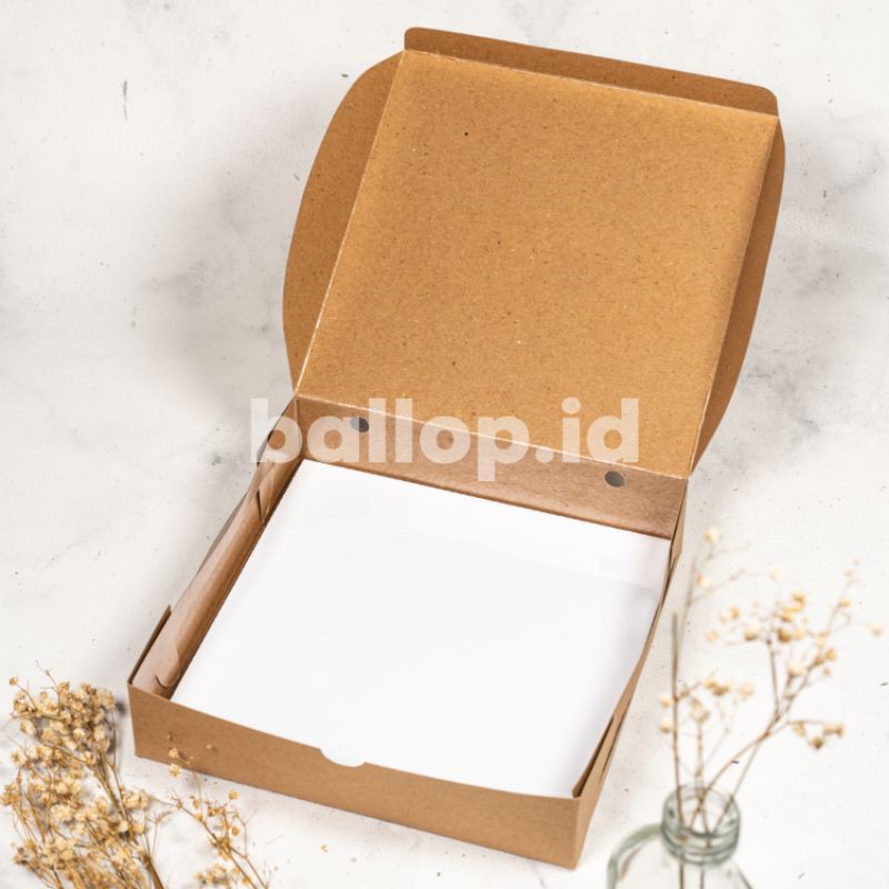 KRAFT 20 20 4,8 CM Laminasi Kotak Box Kemasan Dus Pie Jajan Roti Kue Coklat Brownies Cake Snack