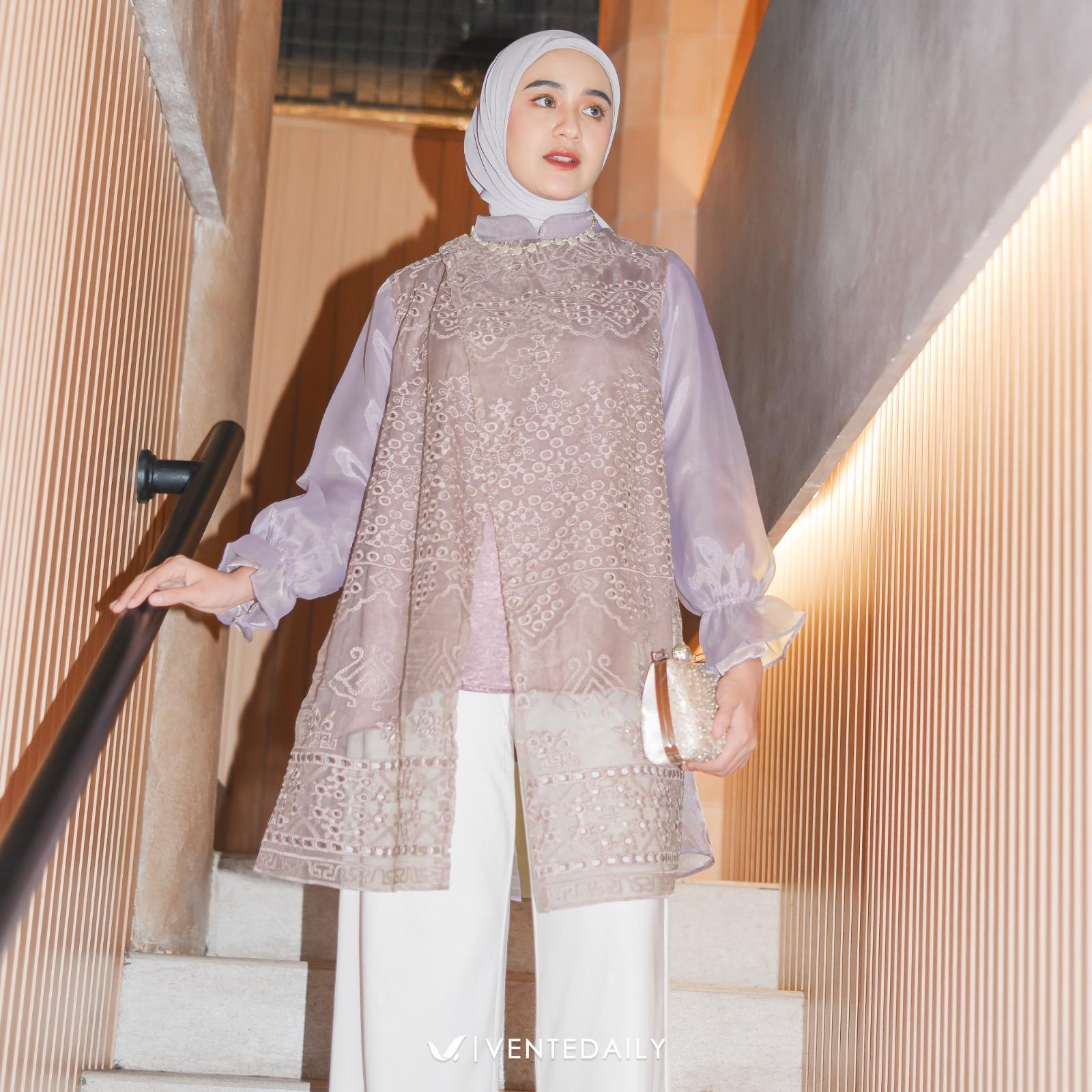 VISHA TUNIK - VENTEDAILY