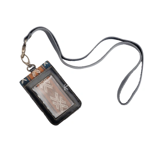 Image of KAINNESIA Sena Tag ID Card Holder Single - Tenun Kulit Sapi Asli