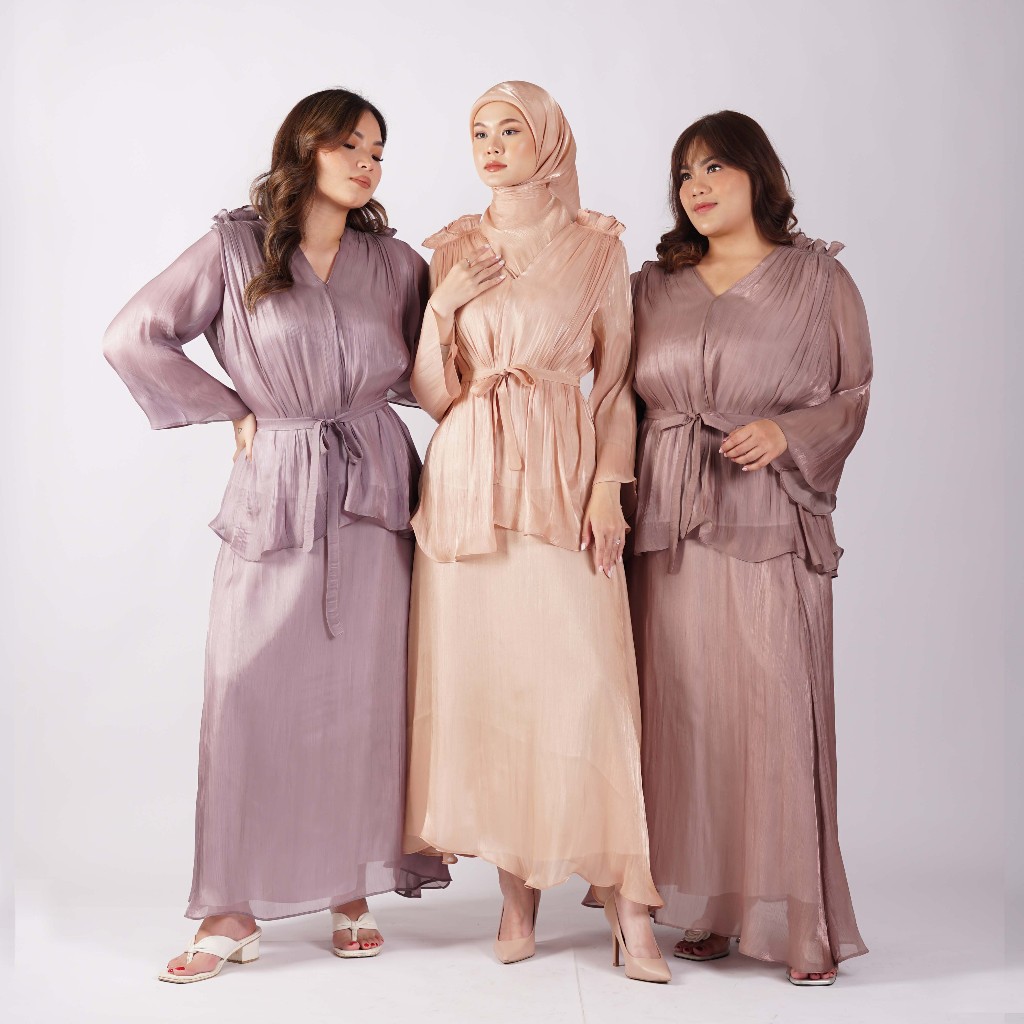 [Tutuloph] Safa Blouse Shimmer | Blouse Lengan Panjang Wanita Hijab Friendly – Fit to Big Size | Atasan Elegan Bahan Mengkilap untuk Acara Formal & Kasual