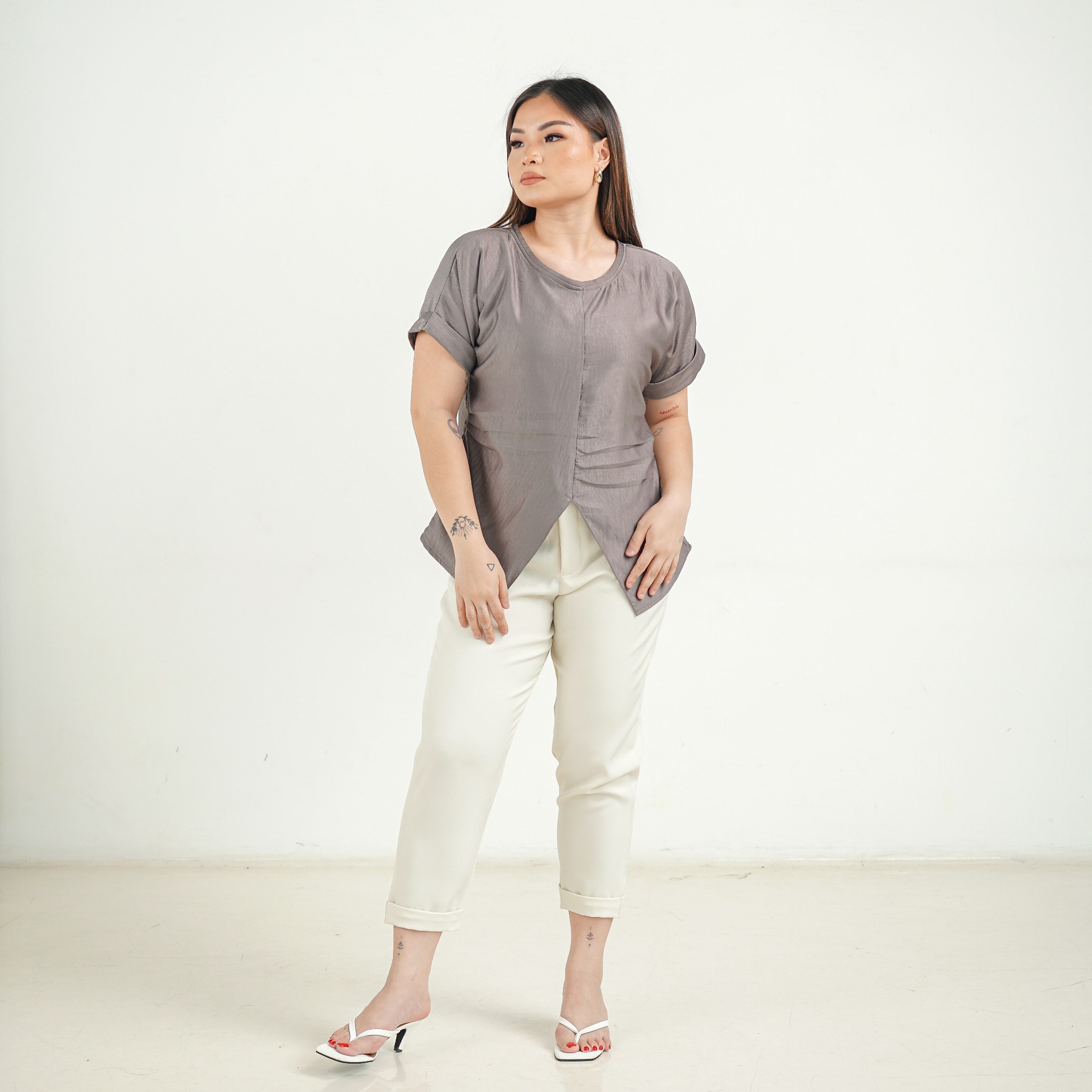 [Tutuloph] Mina Blouse | Atasan Wanita Slim Look Lengan Pendek – Fit to Big Size | Blouse Casual Elegan untuk Daily & Office Wear