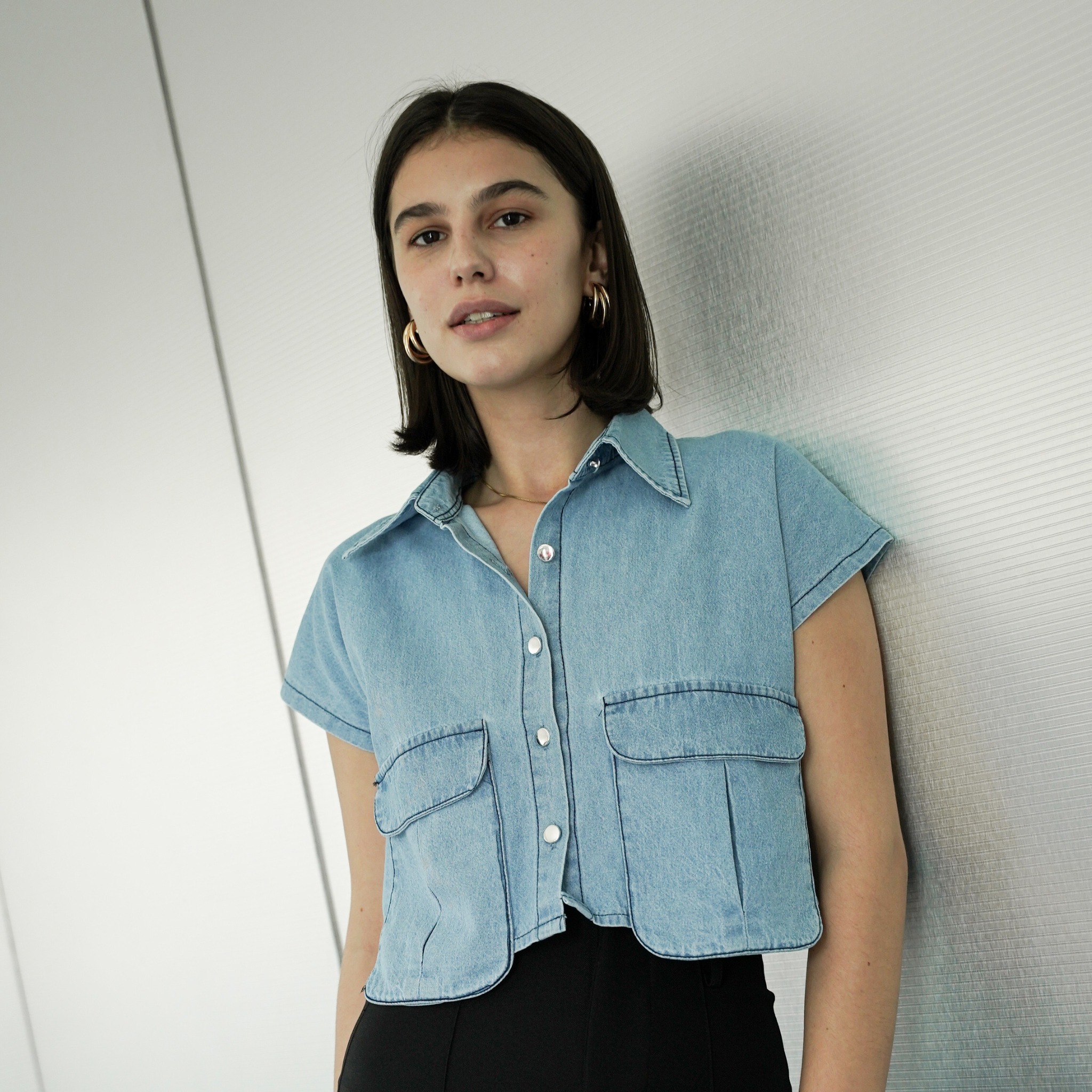 [Tutuloph] Quinn Crop Top | Atasan Denim Lengan Pendek Crop Top Short Sleeve | Denim Top Jeans - Denim Collection | Atasan Kemeja Kancing Denim All size Normal Big size Premium 