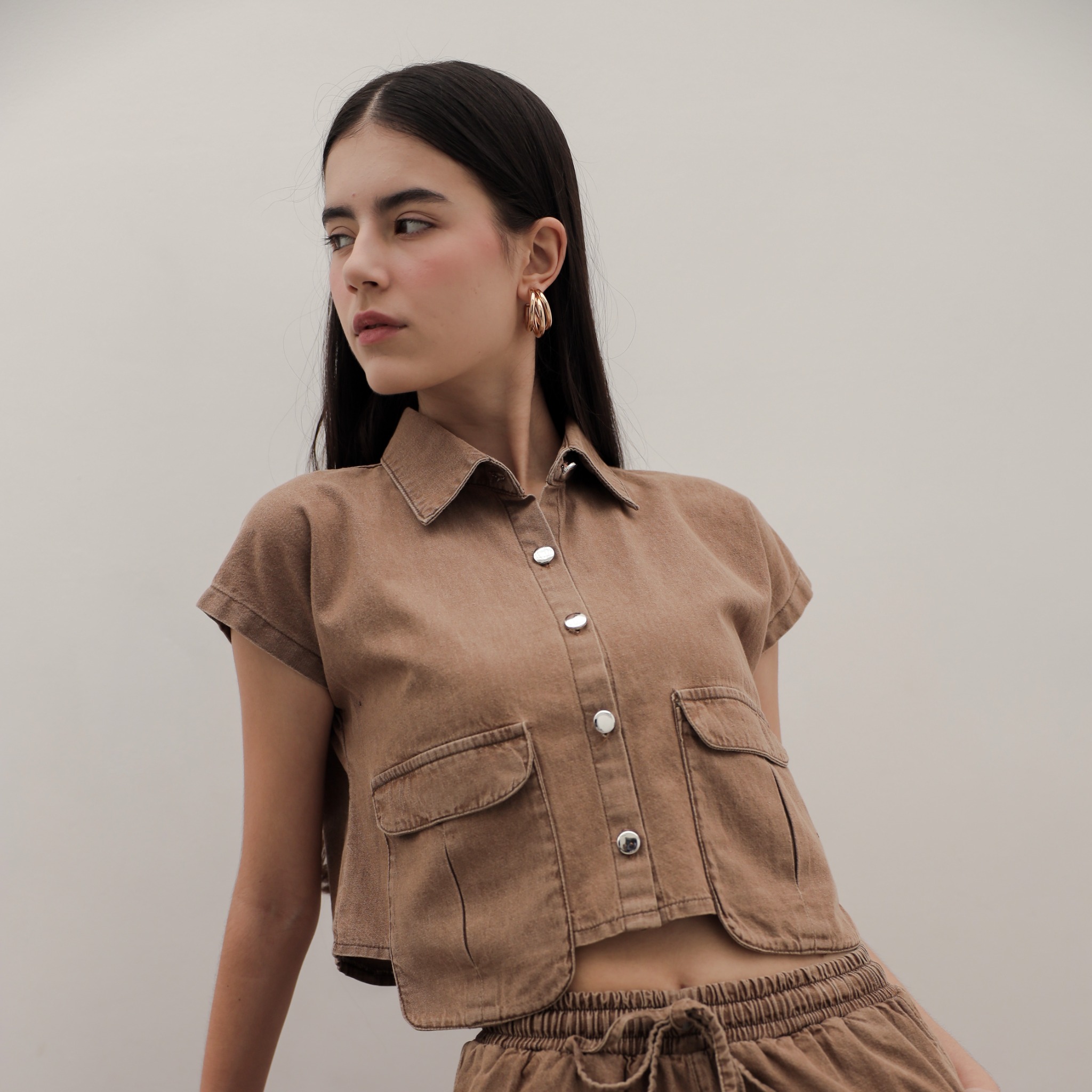[Tutuloph] Quinn Crop Top | Atasan Denim Lengan Pendek Crop Top Short Sleeve | Denim Top Jeans - Denim Collection | Atasan Kemeja Kancing Denim All size Normal Big size Premium 