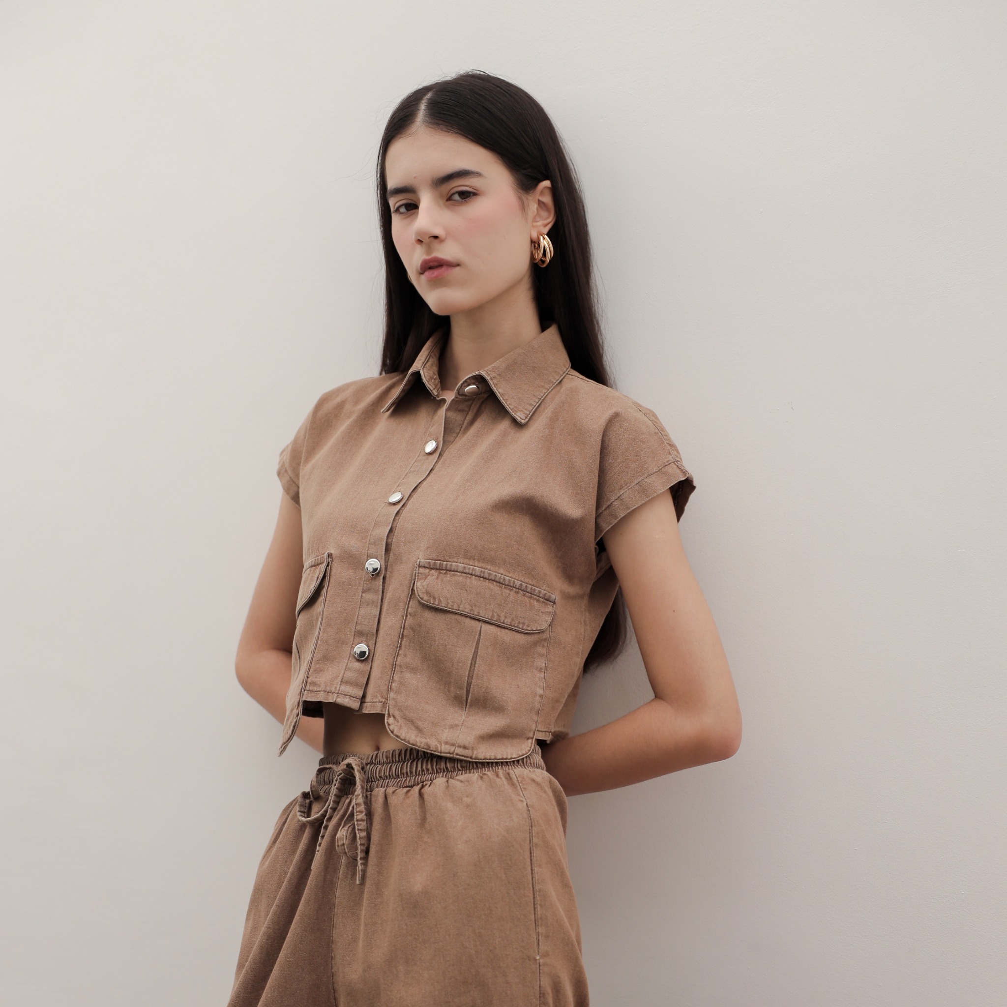 [Tutuloph] Quinn Crop Top | Atasan Denim Lengan Pendek Crop Top Short Sleeve | Denim Top Jeans - Denim Collection | Atasan Kemeja Kancing Denim All size Normal Big size Premium 