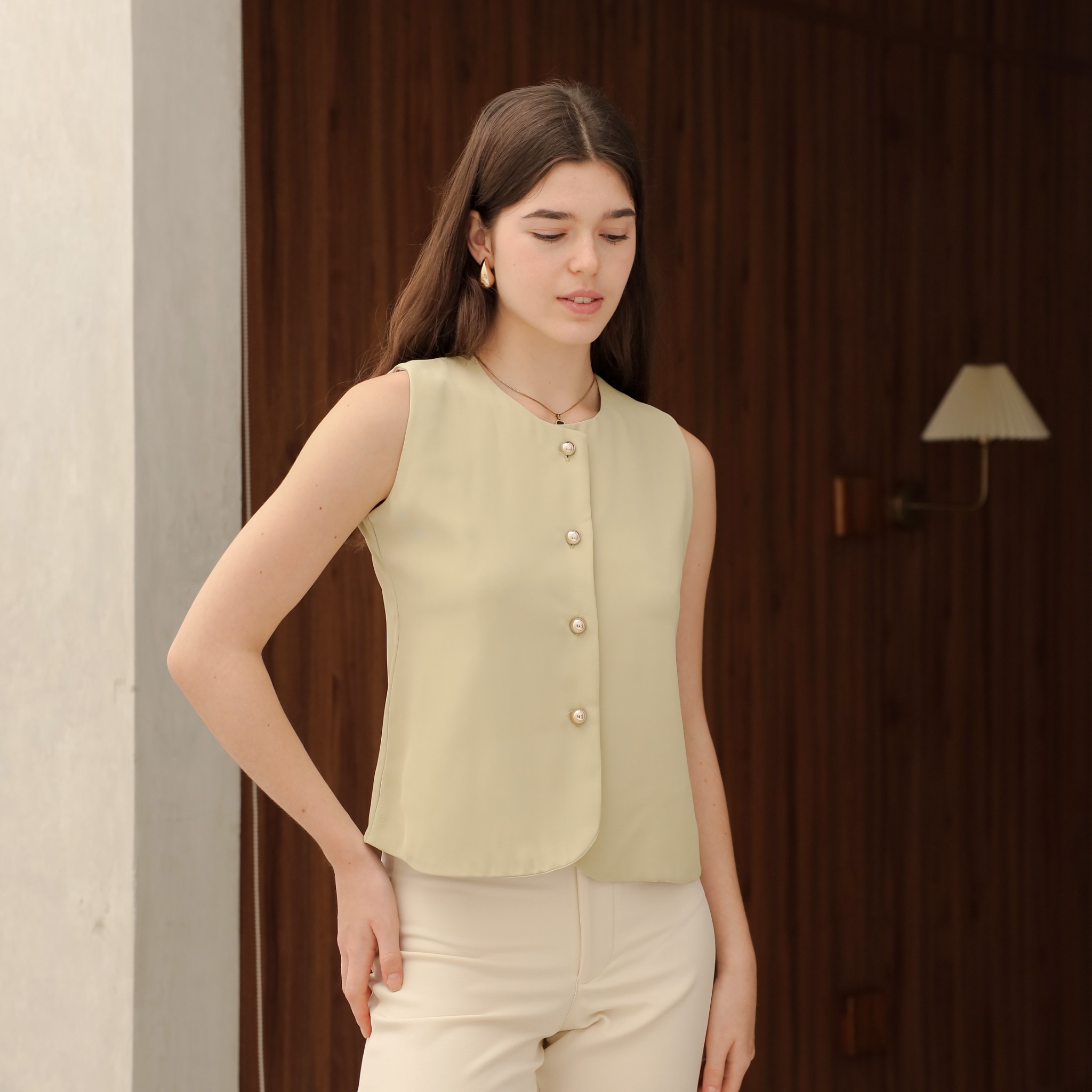 [Tutuloph] Hanni Tank Top [Sleeveless] | Blouse Tank Wanita Casual Formal Look | Atasan Wanita Casual Formal Elegan & Stylish