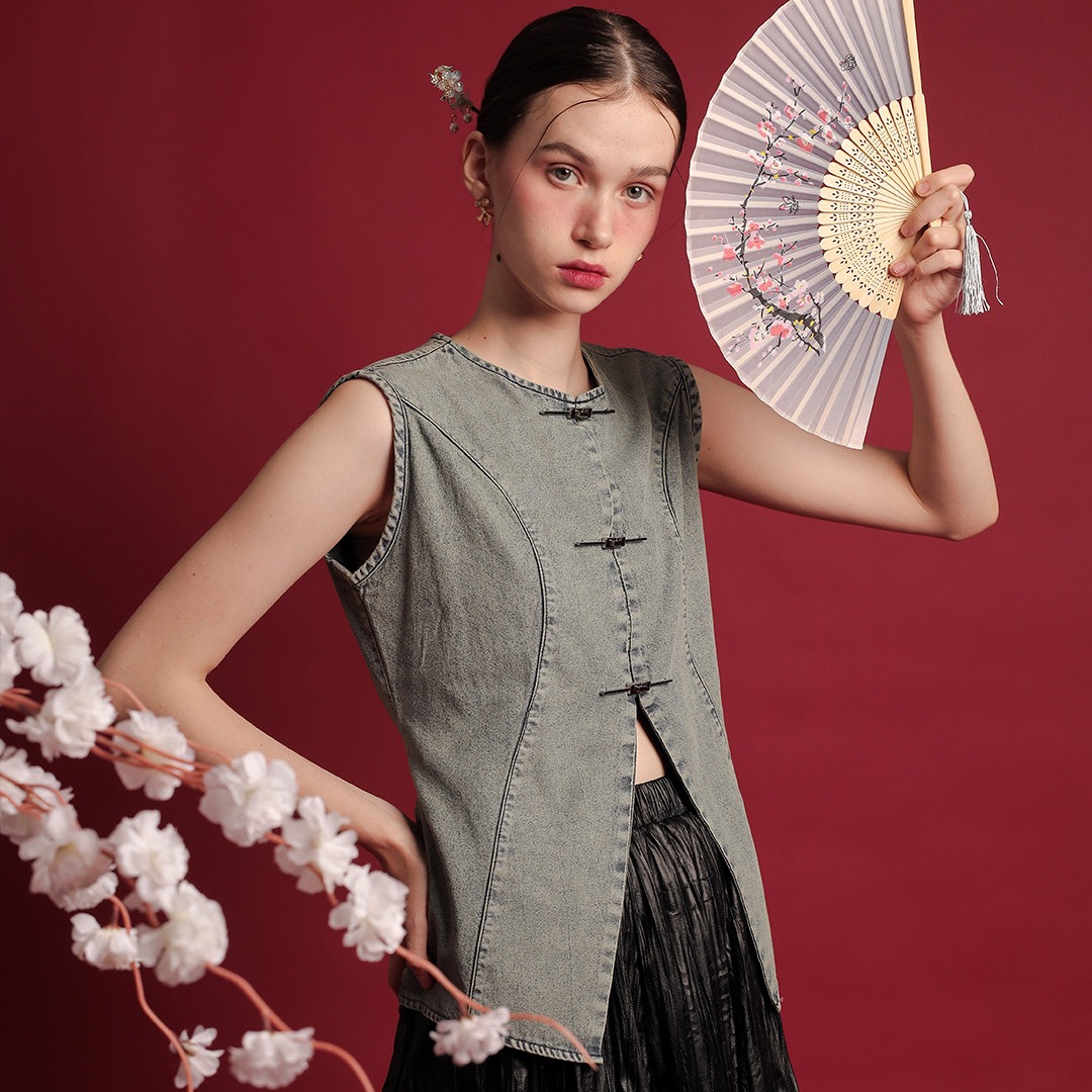 [Tutuloph] Vivy Tank Top | Tank Top Denim Wanita | Denim Collection