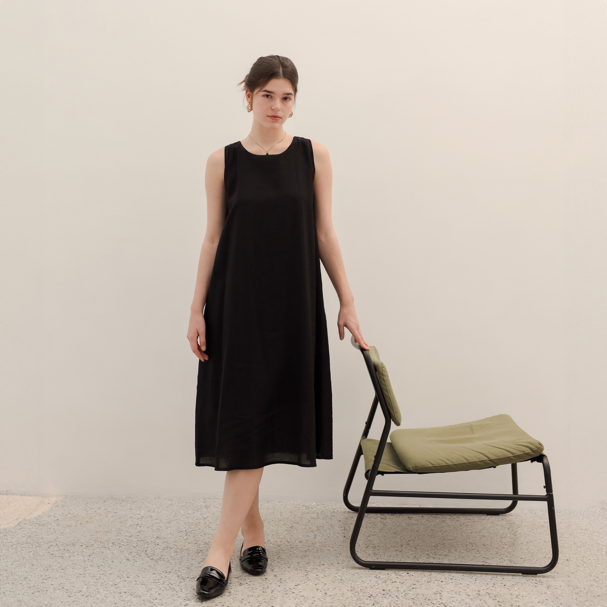 [Tutuloph] Eugene Dress | Midi Dress | Sleeveless | Dress Simple Wanita Fashion Wanita Jumbo Normal Bigsize