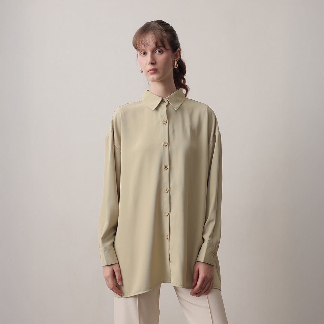 [Tutuloph] Lowell Oversized Shirt | Kemeja Oversized Wanita Lengan Panjang | Kemeja Casual Stylish Korean Look | Kemeja Cewek Jumbo Polos / Motif untuk Daily & Office Wear