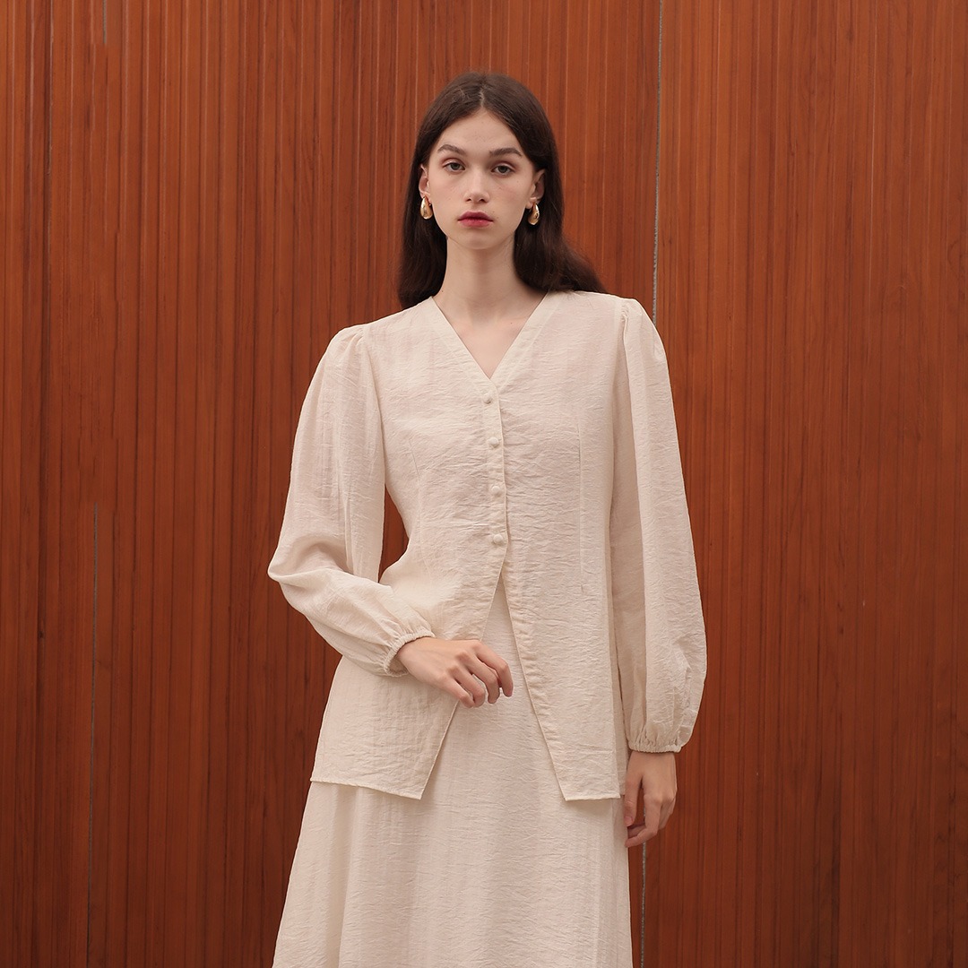 [Tutuloph] Tara Blouse | Blouse Wanita Atasan Kemeja Wanita Casual Fashion Kantor Blouse Kancing Lengan Panjang Hijab Friendly Top Bigsize