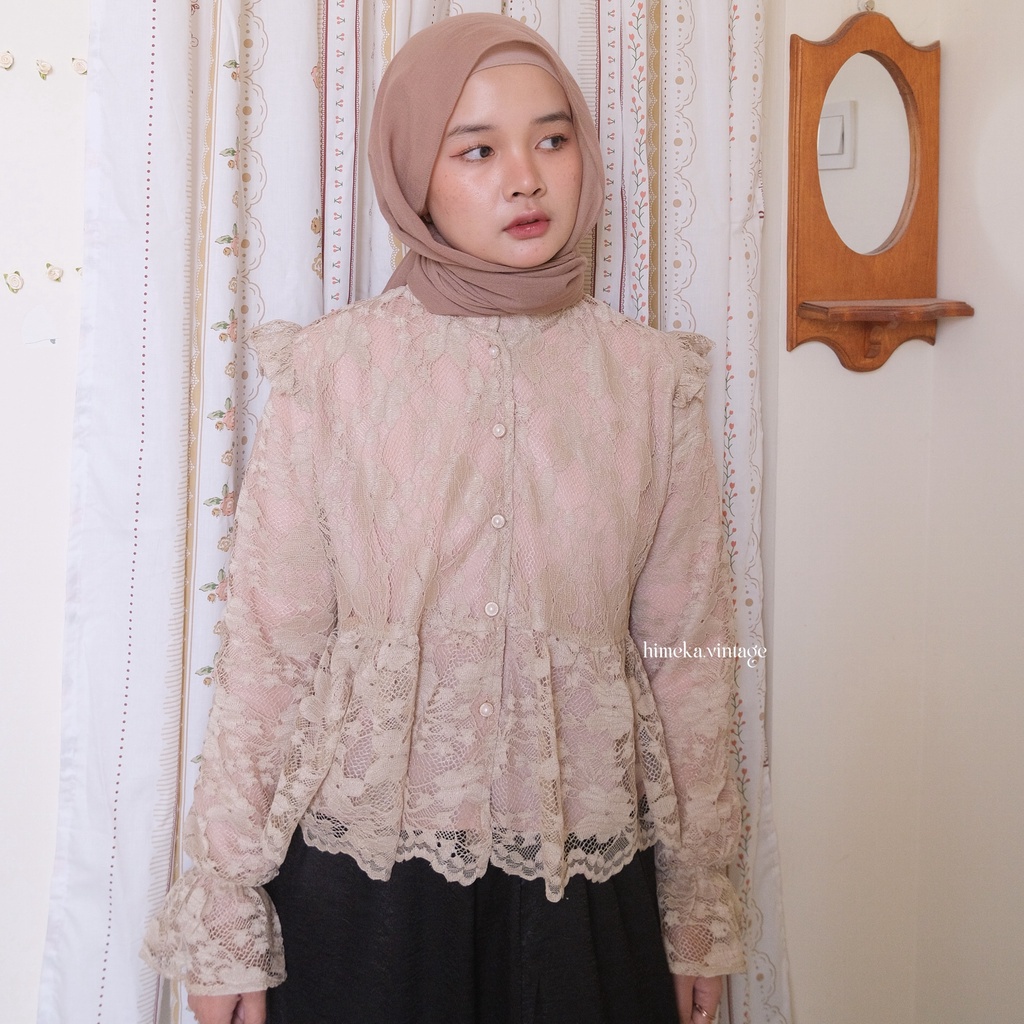 Claryn Blouse