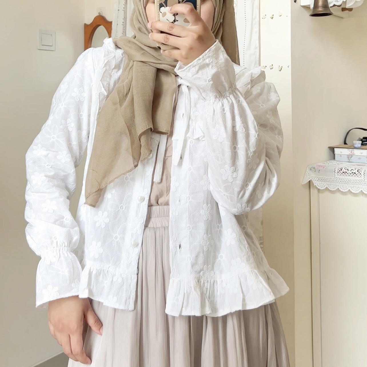 Vanya Blouse | Himeka Vintage