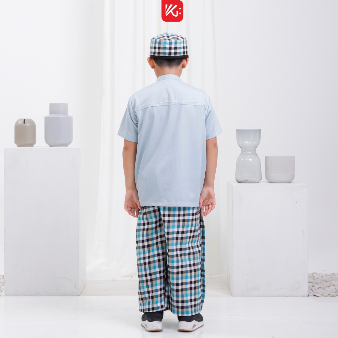 Set SPK Anak KokoGibran / Sarung Peci Koko Anak / SPK Anak / Set Anak Terlaris / Set SPK / Set Shalat Anak Warna Biru (Kamiil)