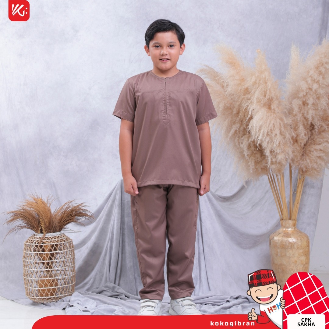 Set Koko Celana Anak Coklat / Koko Tanpa Kerah / Koko Adem / Koko Warna Coklat / Celana Instan Coklat / Set Koko Instan (SAKHA)