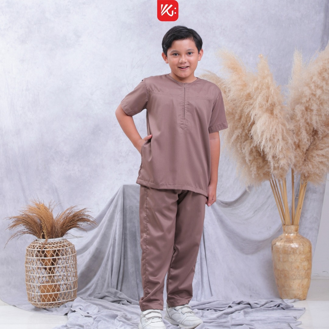 Set Koko Celana Anak Coklat / Koko Tanpa Kerah / Koko Adem / Koko Warna Coklat / Celana Instan Coklat / Set Koko Instan (SAKHA)