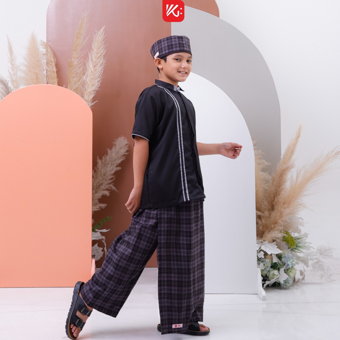 Sarung Koko Peci Anak KokoGibran / Sarkoci  / Sarcelko / Baju Muslim Anak / Pakaian Muslim Anak (RAMZAN)