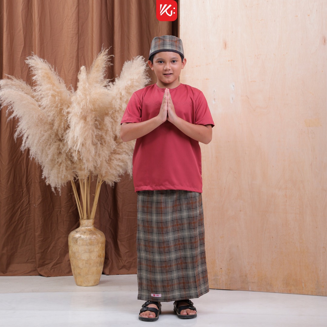 Set SPK Anak KokoGibran / Set Koko Sarung Instan Peci Anak / Sarkoci / Sarcelko / Baju muslim anak (Saddam)