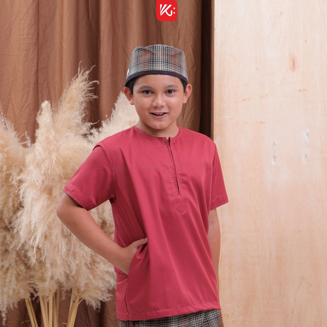 Set SPK Anak KokoGibran / Set Koko Sarung Instan Peci Anak / Sarkoci / Sarcelko / Baju muslim anak (Saddam)