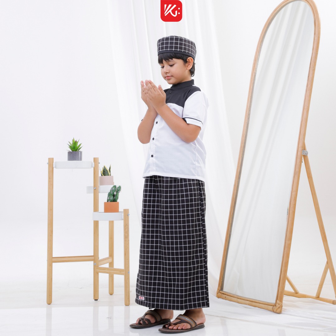 Sarung Koko Peci Anak / Sarkoci KokoGibran / Sarcelko / Baju Muslim Anak / Pakaian Muslim Anak / Set SPK Anak SD (UMAR)