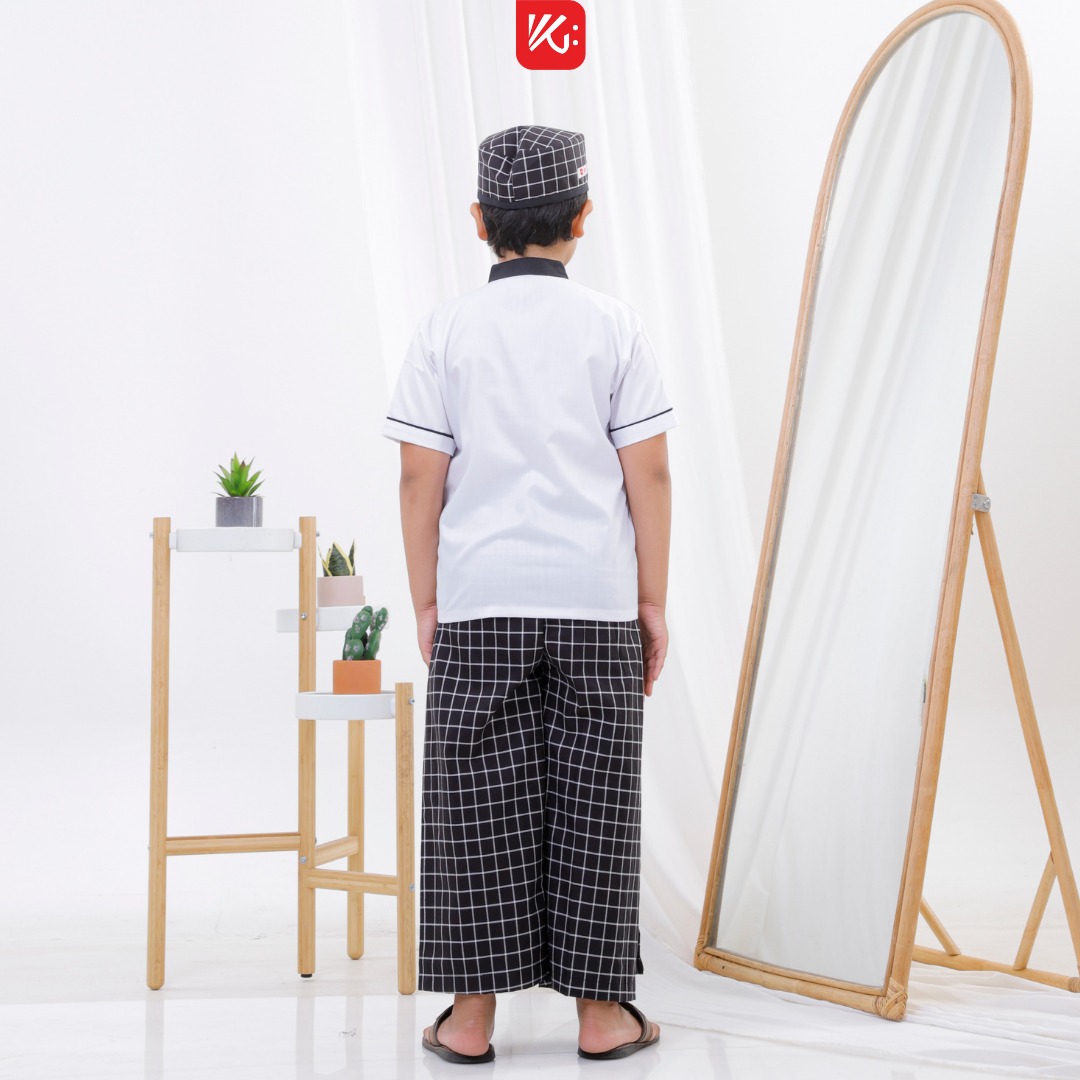 Sarung Koko Peci Anak / Sarkoci KokoGibran / Sarcelko / Baju Muslim Anak / Pakaian Muslim Anak / Set SPK Anak SD (UMAR)