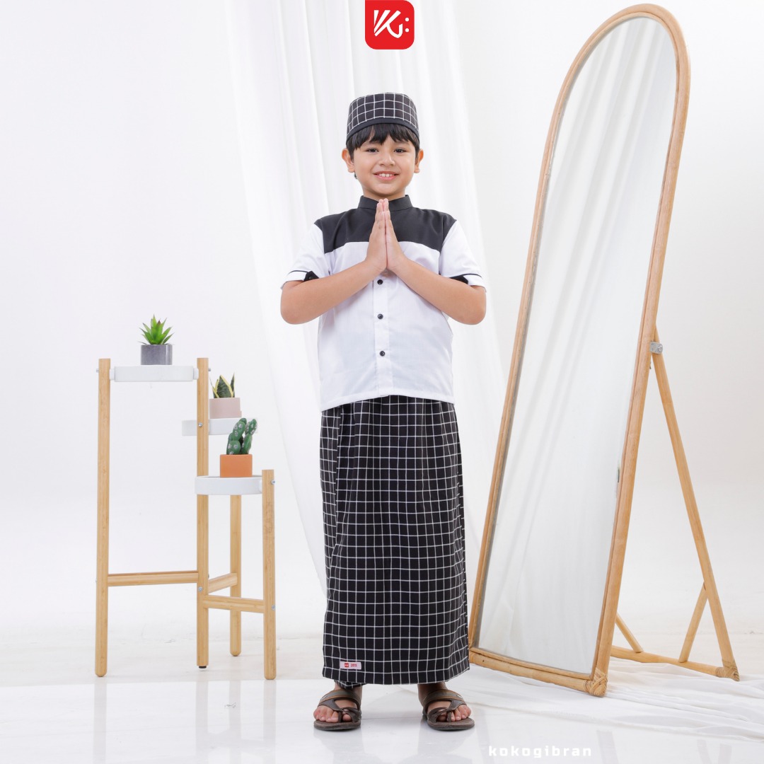 Sarung Koko Peci Anak / Sarkoci KokoGibran / Sarcelko / Baju Muslim Anak / Pakaian Muslim Anak / Set SPK Anak SD (UMAR)